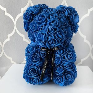Miś z róż niebieski 25 cm